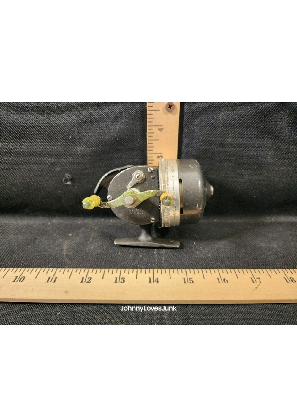 Vintage Shakespeare Wonder Cast Fishing Reel #1775 Used Works Bakelight